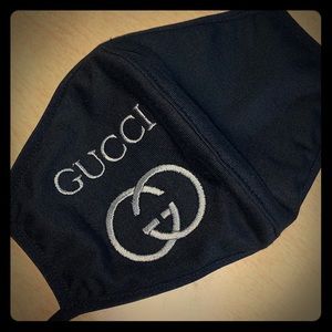 Fashion facemask 🖤